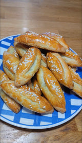 Olive mini pasties